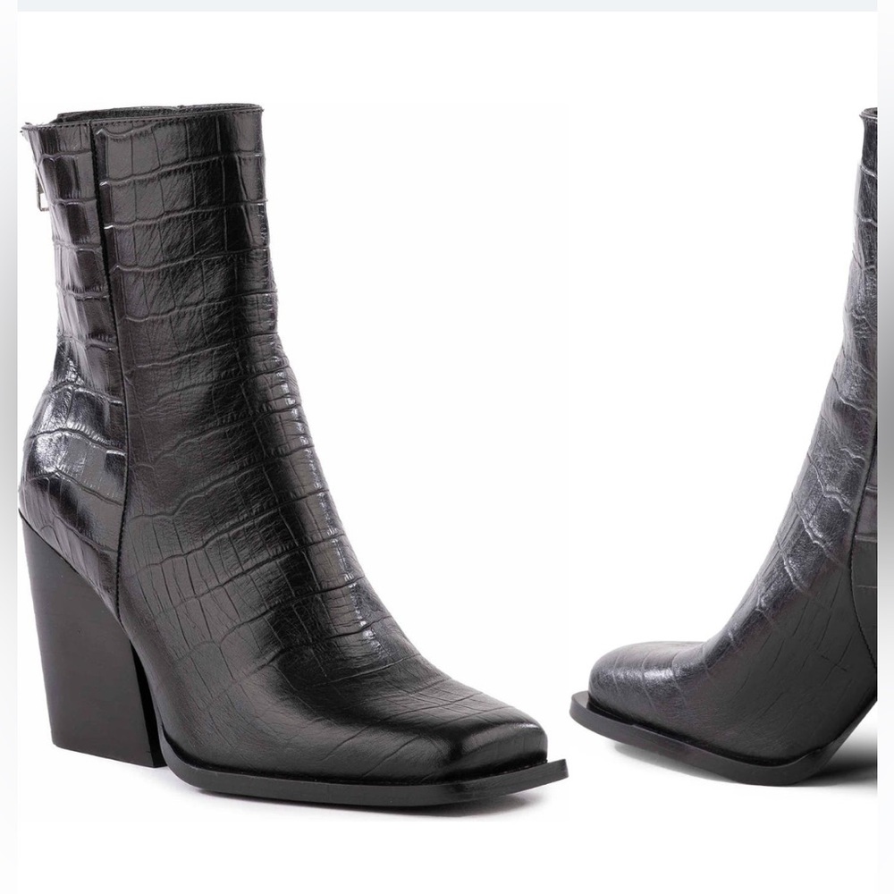 Seychelles Leather Boots